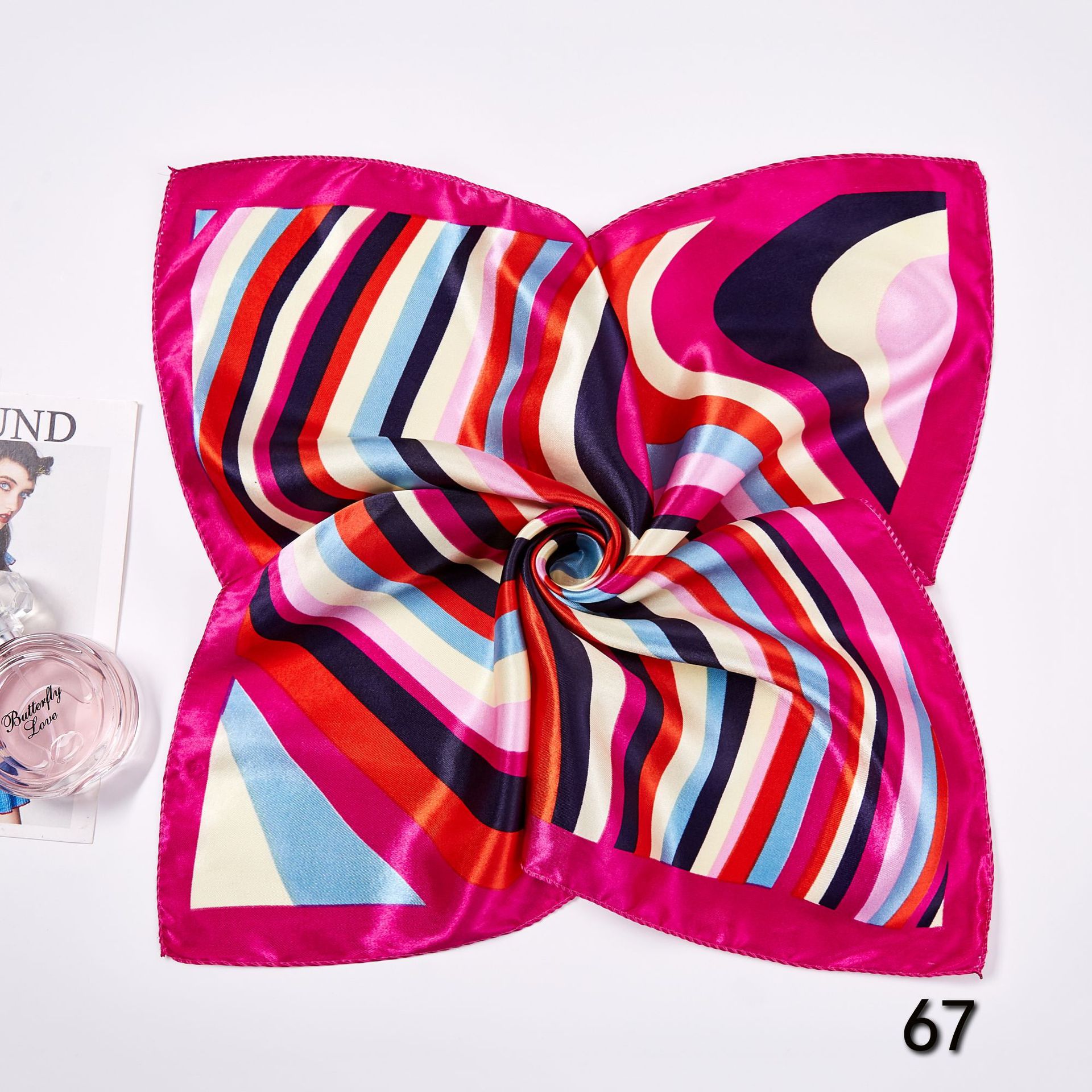 Bufandas cuadradas de seda de  - Scarf Silk Square reseña y precio