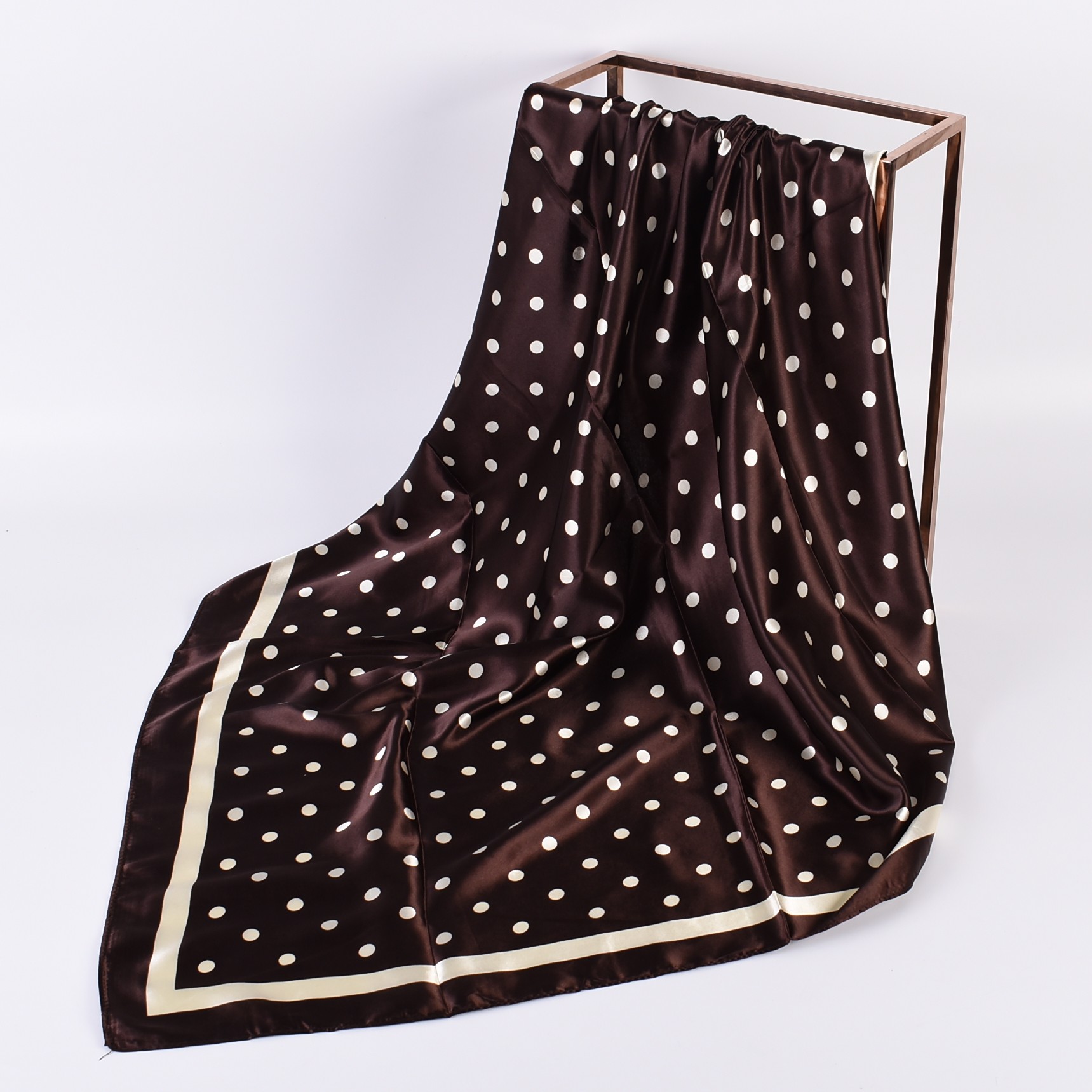 Novedad de verano, bufanda cua - Scarf Silk Square reseña y precio